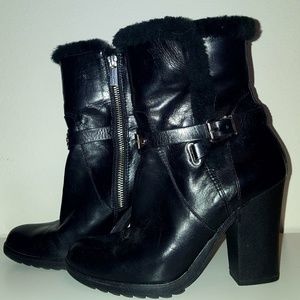Michael Kors Lizzie fur lined boots